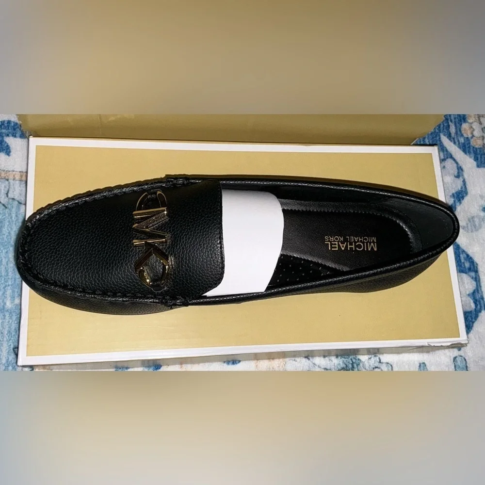 Michael Kors Leather Slip-On Black Reed Loafers (NWT)